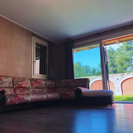 B2in & Office 4* Capriate San Gervasio