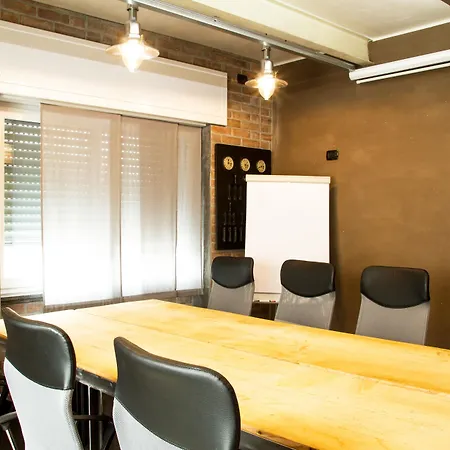 B2in & Office 4* Capriate San Gervasio