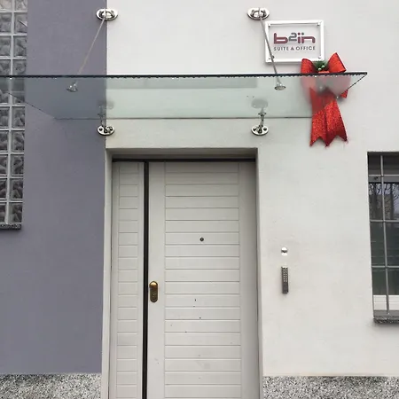 Alojamento de Acomodação e Pequeno-almoço B2in & Office 4*