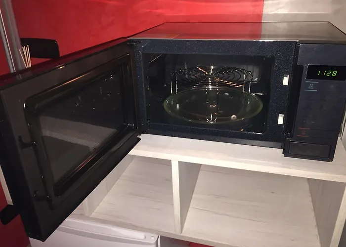 B2in & Office Bed & Breakfast 4*